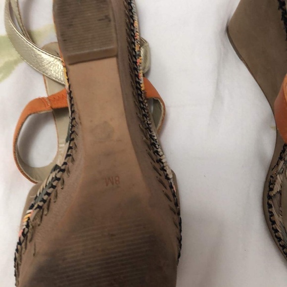 Guess Wedges - Picture 2 of 2